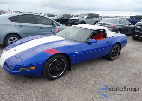 1996 Chevrolet Corvette z USA, uszkodzony, nr VIN 1G1YY3251T5600435
